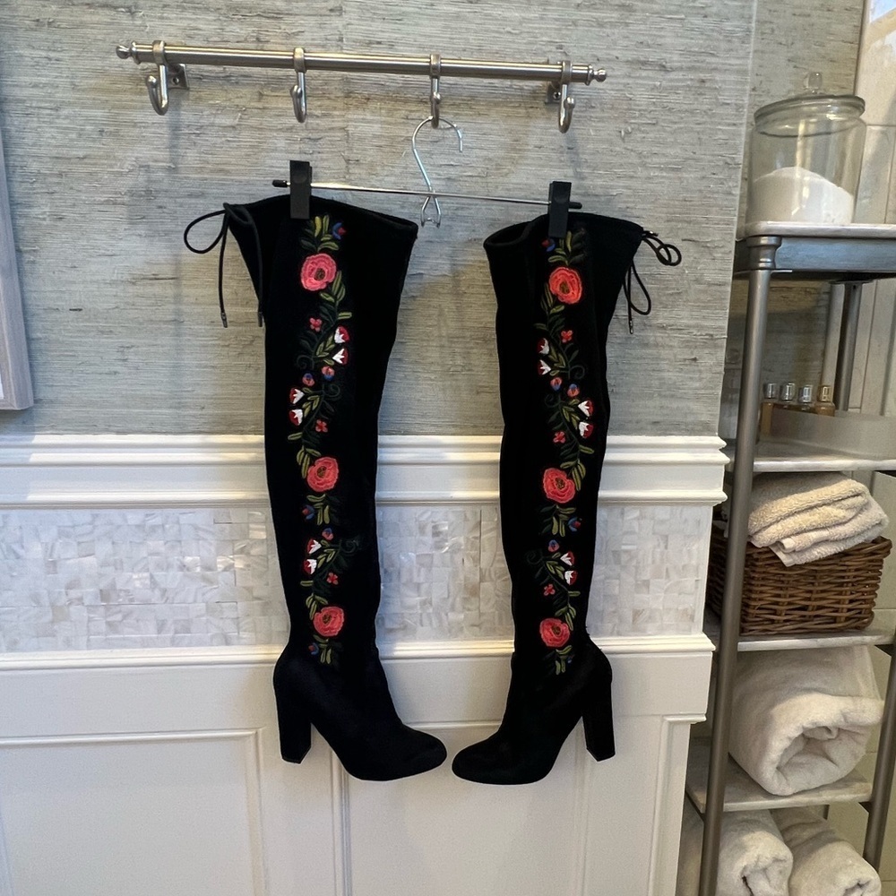 New 6.5 target over the knee floral embroidered faux suede black heel boots